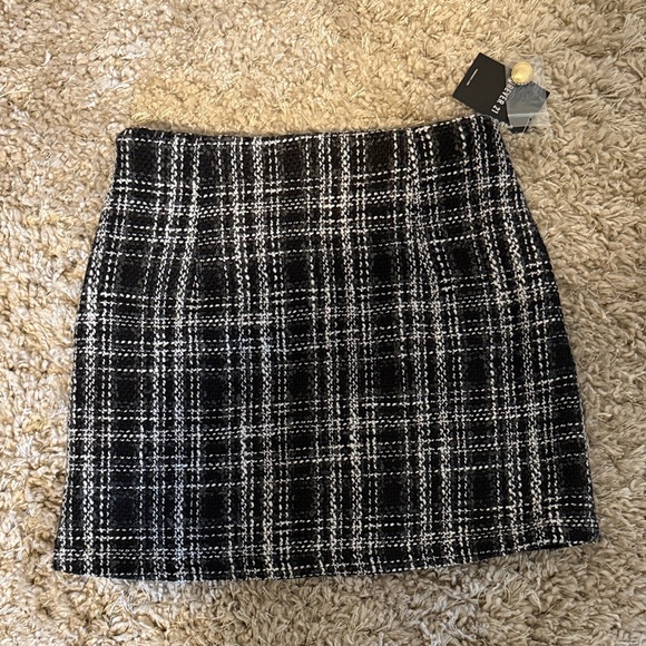 Plaid Women’s Skirt - Picture 2 of 5